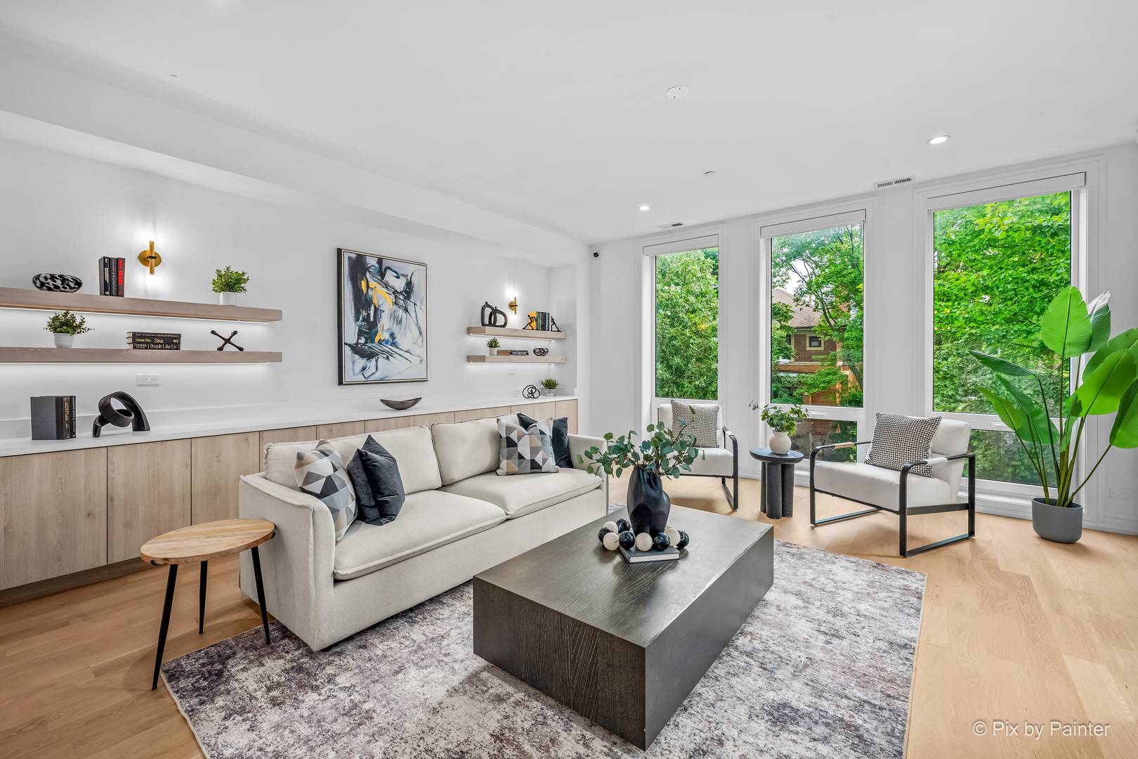 2640 N Bosworth AVE #PHS, Chicago, IL 60614