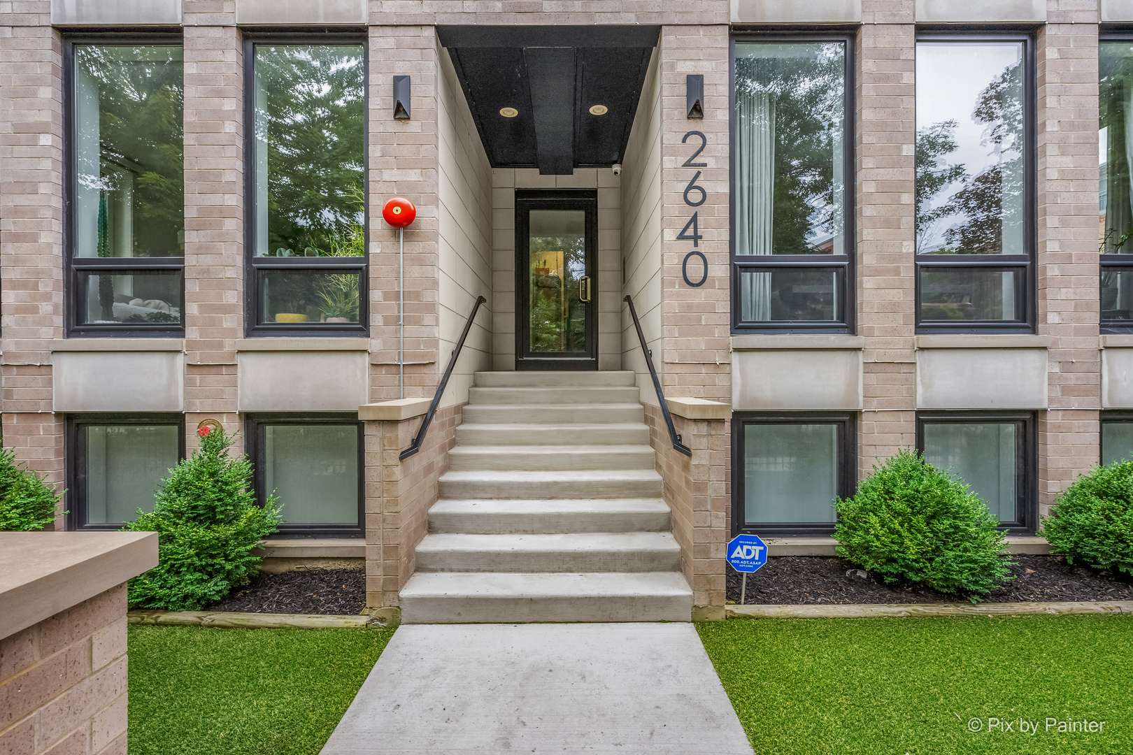 2640 N Bosworth AVE #PHS, Chicago, IL 60614