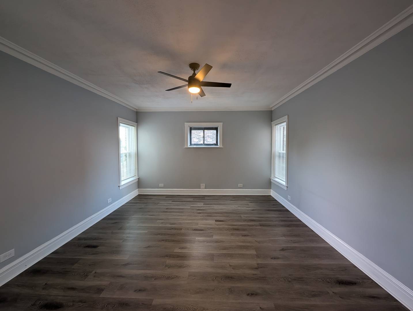 1457 W Foster AVE #3r, Chicago, IL 60640