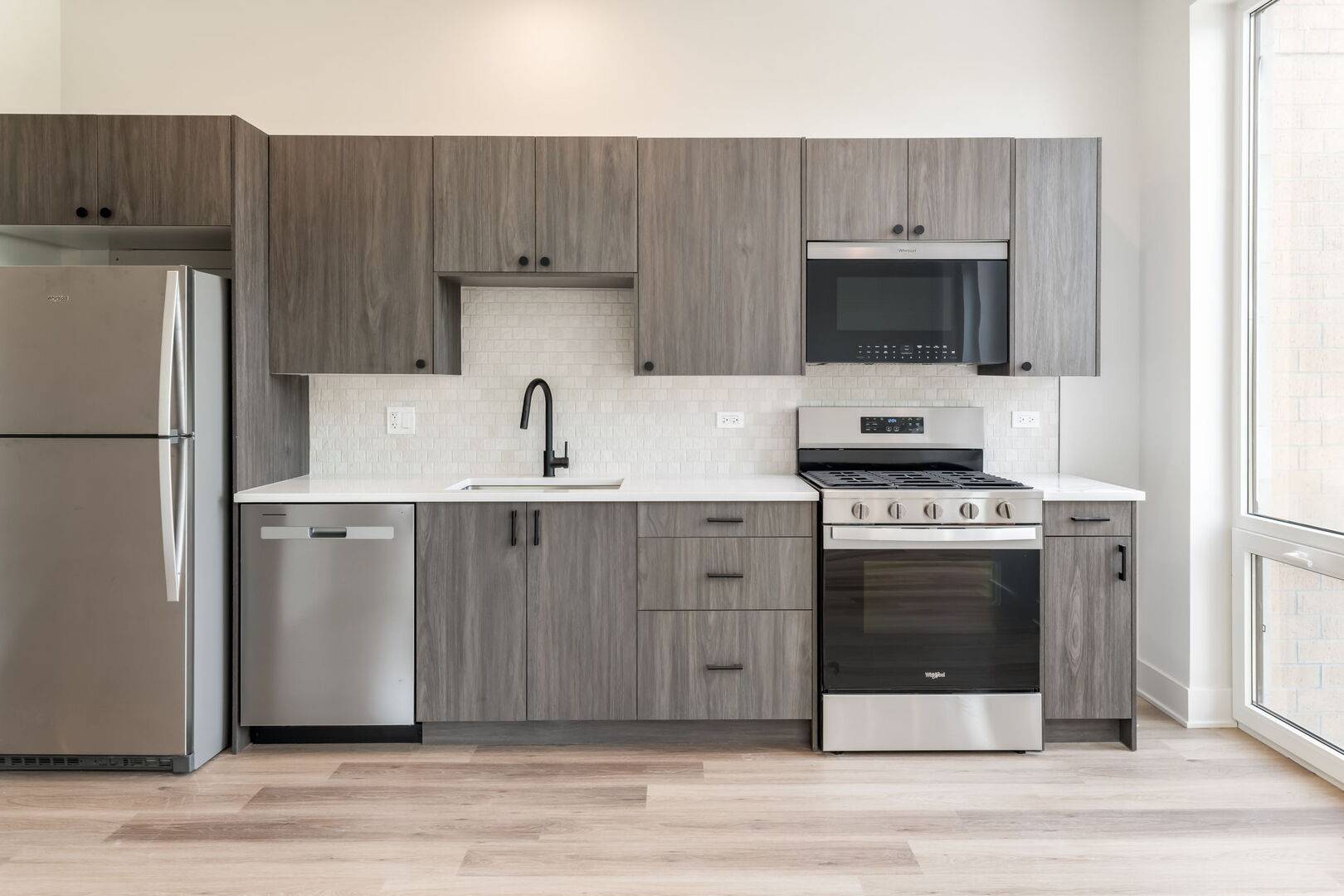 224 S Ashland AVE #213, Chicago, IL 60607