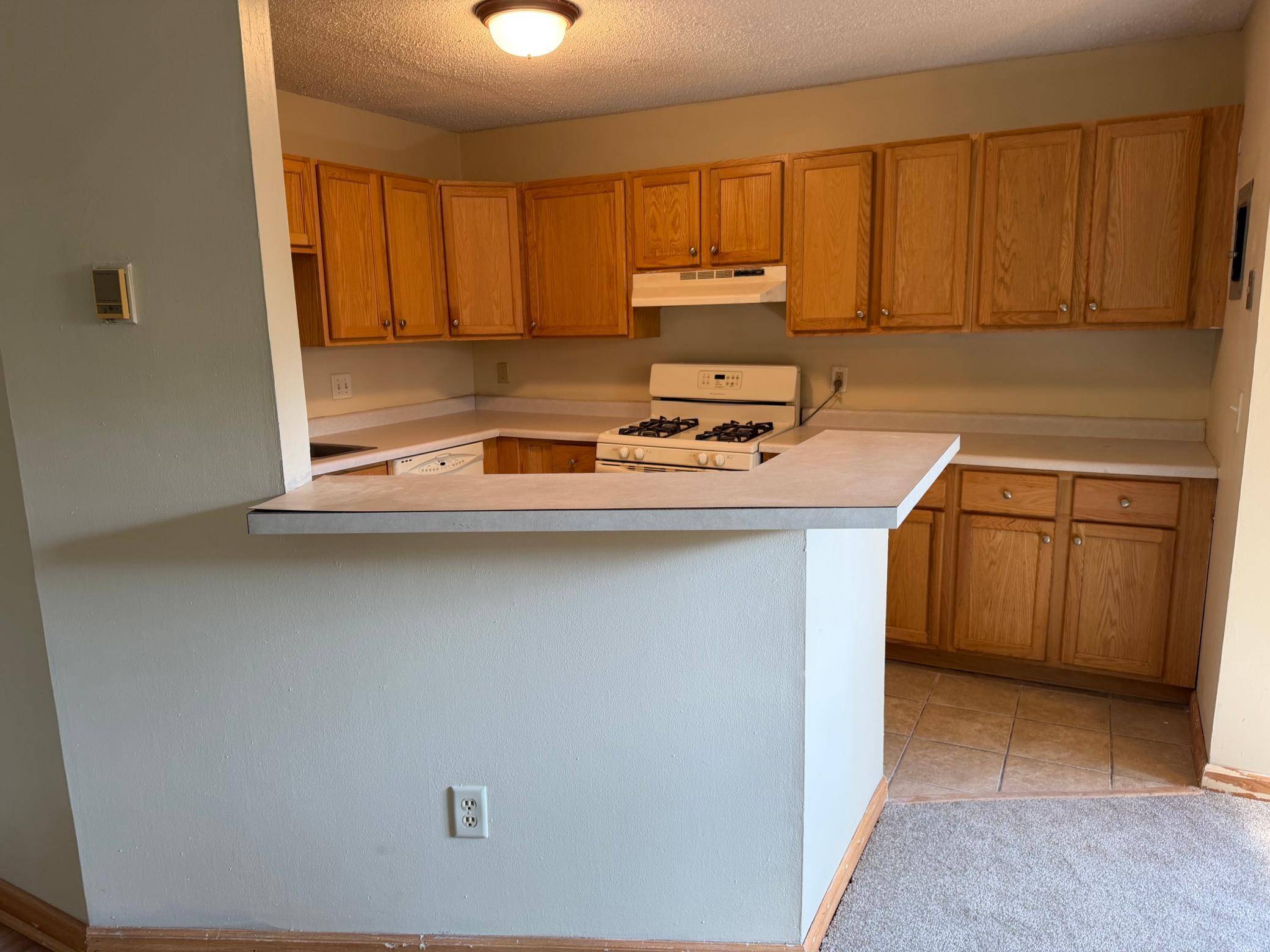 7310 72nd LN N, Brooklyn Park, MN 55428