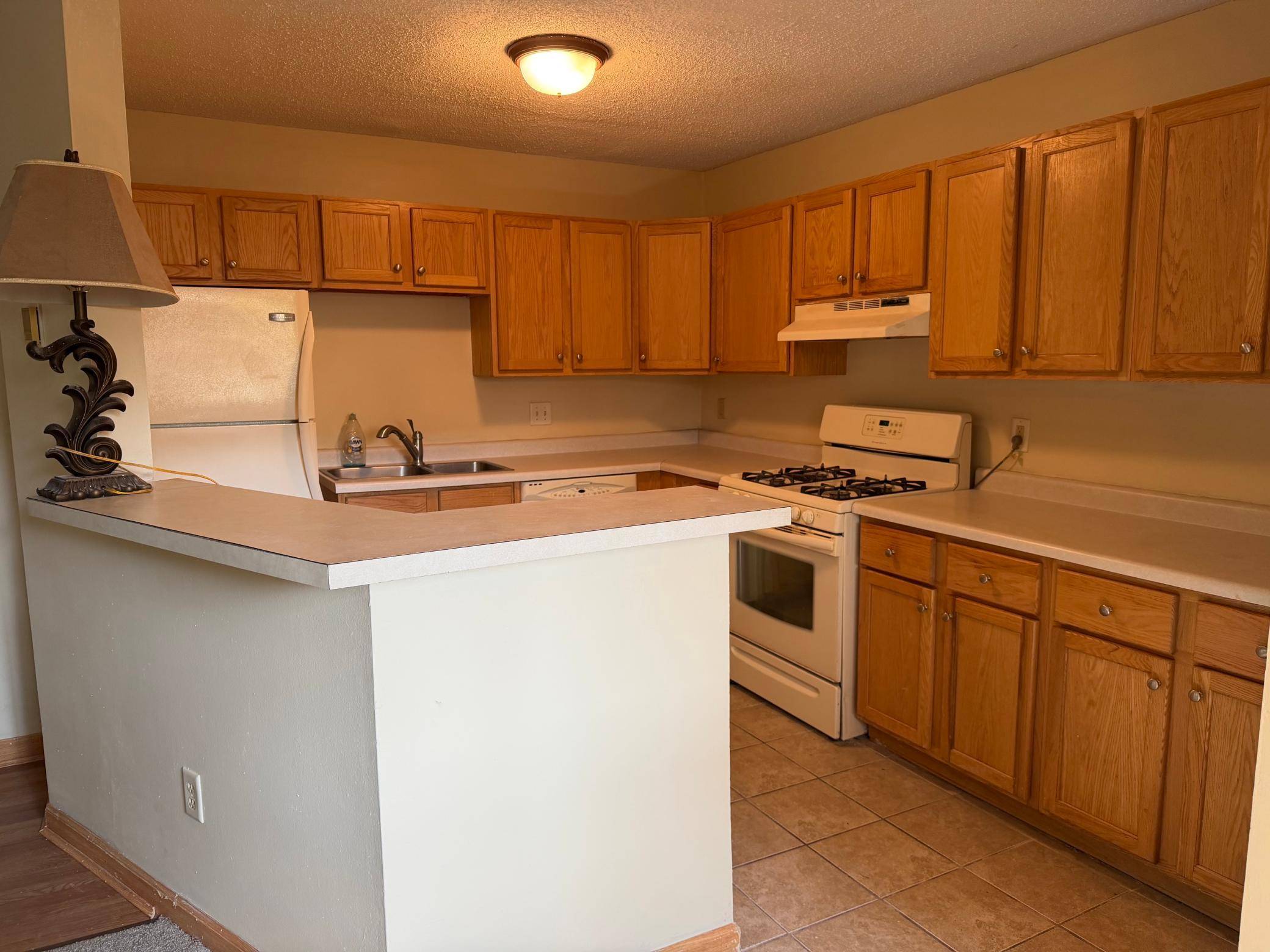 7310 72nd LN N, Brooklyn Park, MN 55428