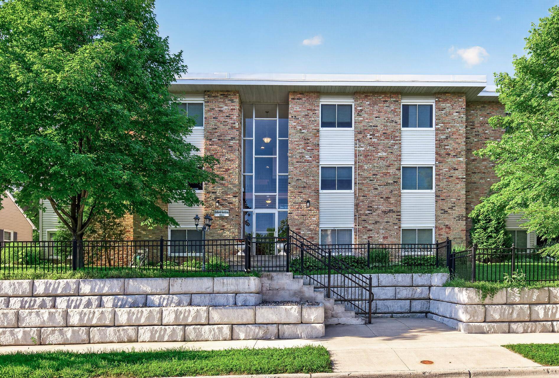 5911 Oxford ST #7, Saint Louis Park, MN 55416
