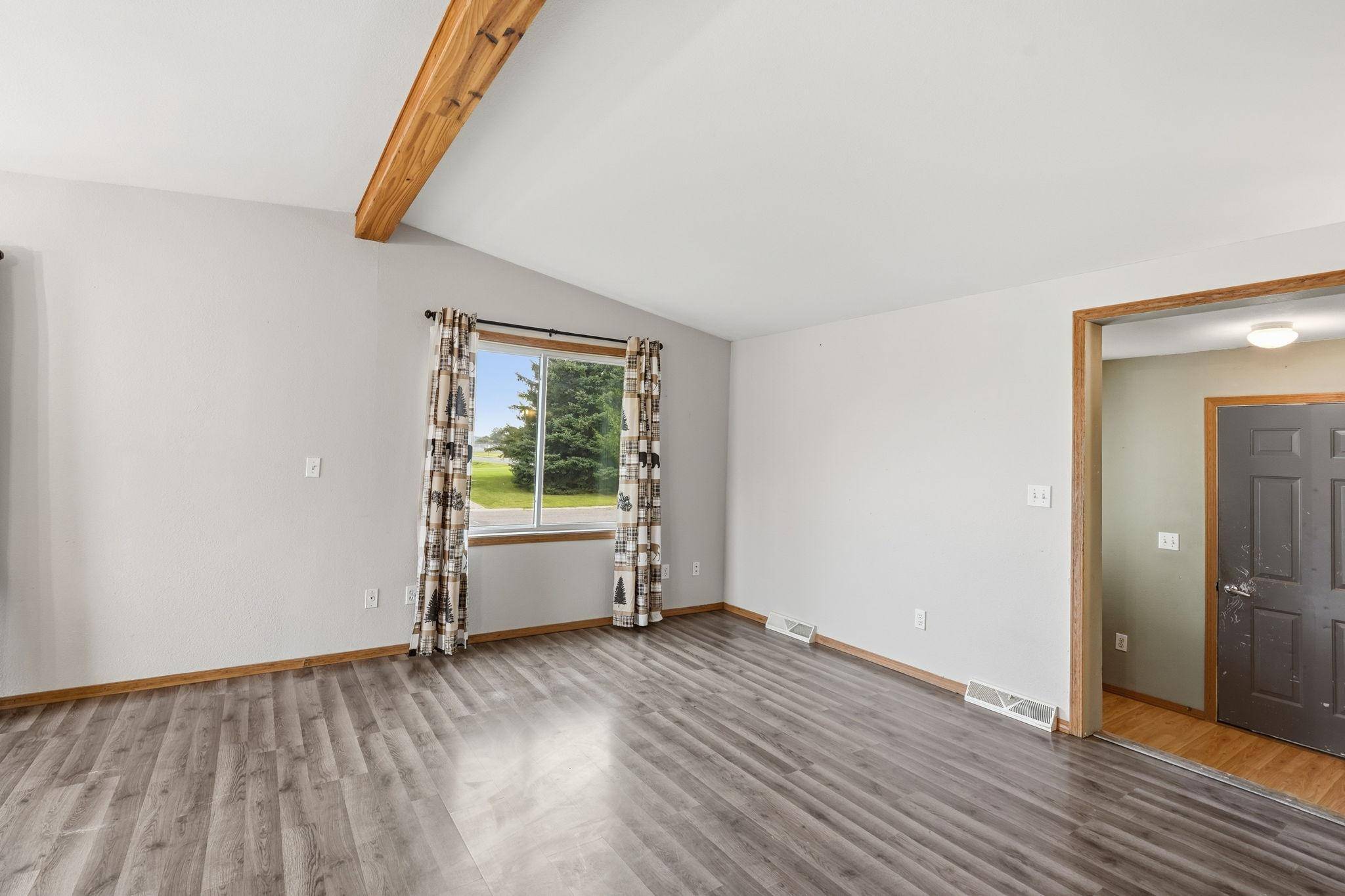 640 Sundance ST, Amery, WI 54001