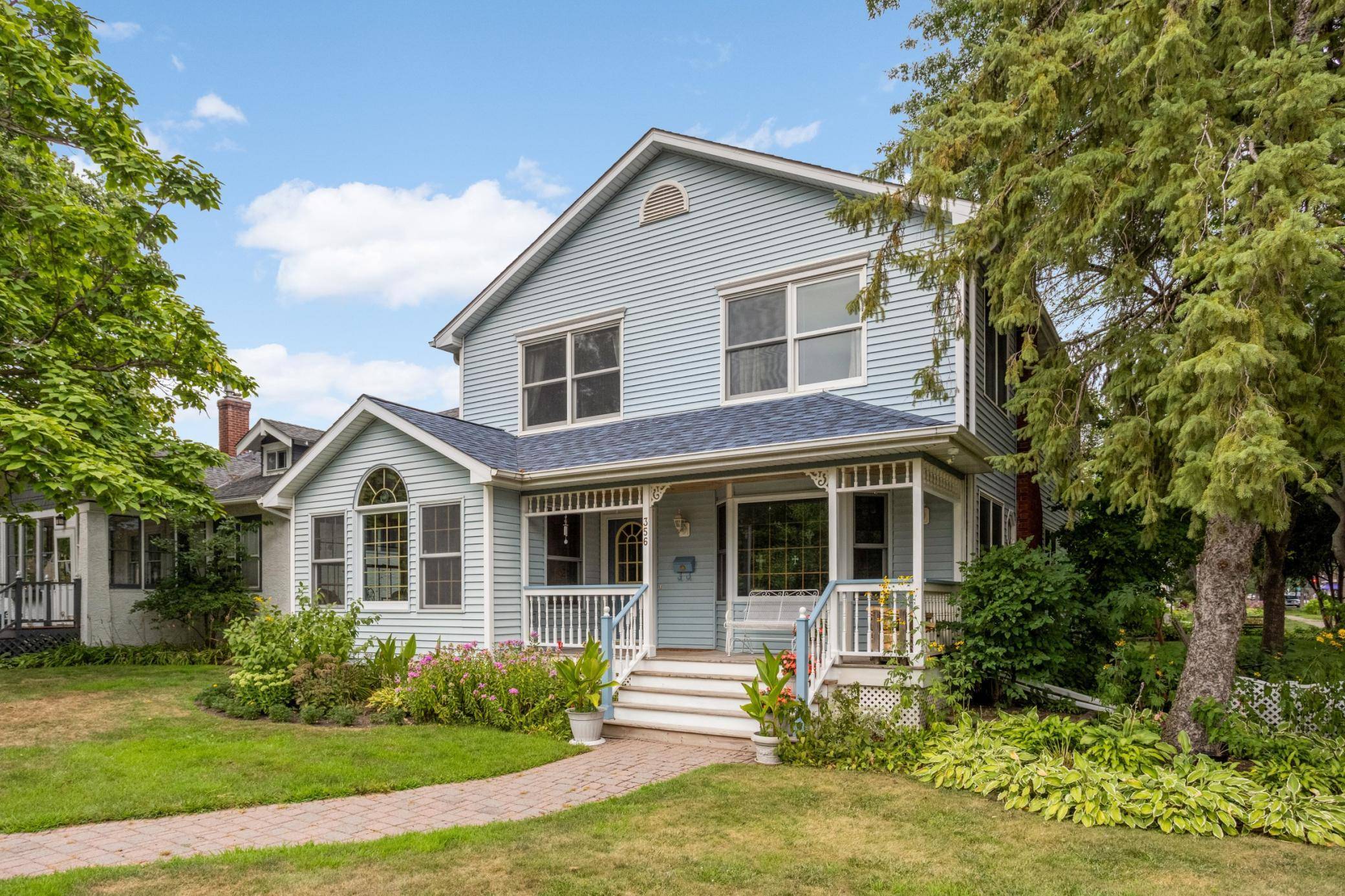 356 Macalester ST, Saint Paul, MN 55105