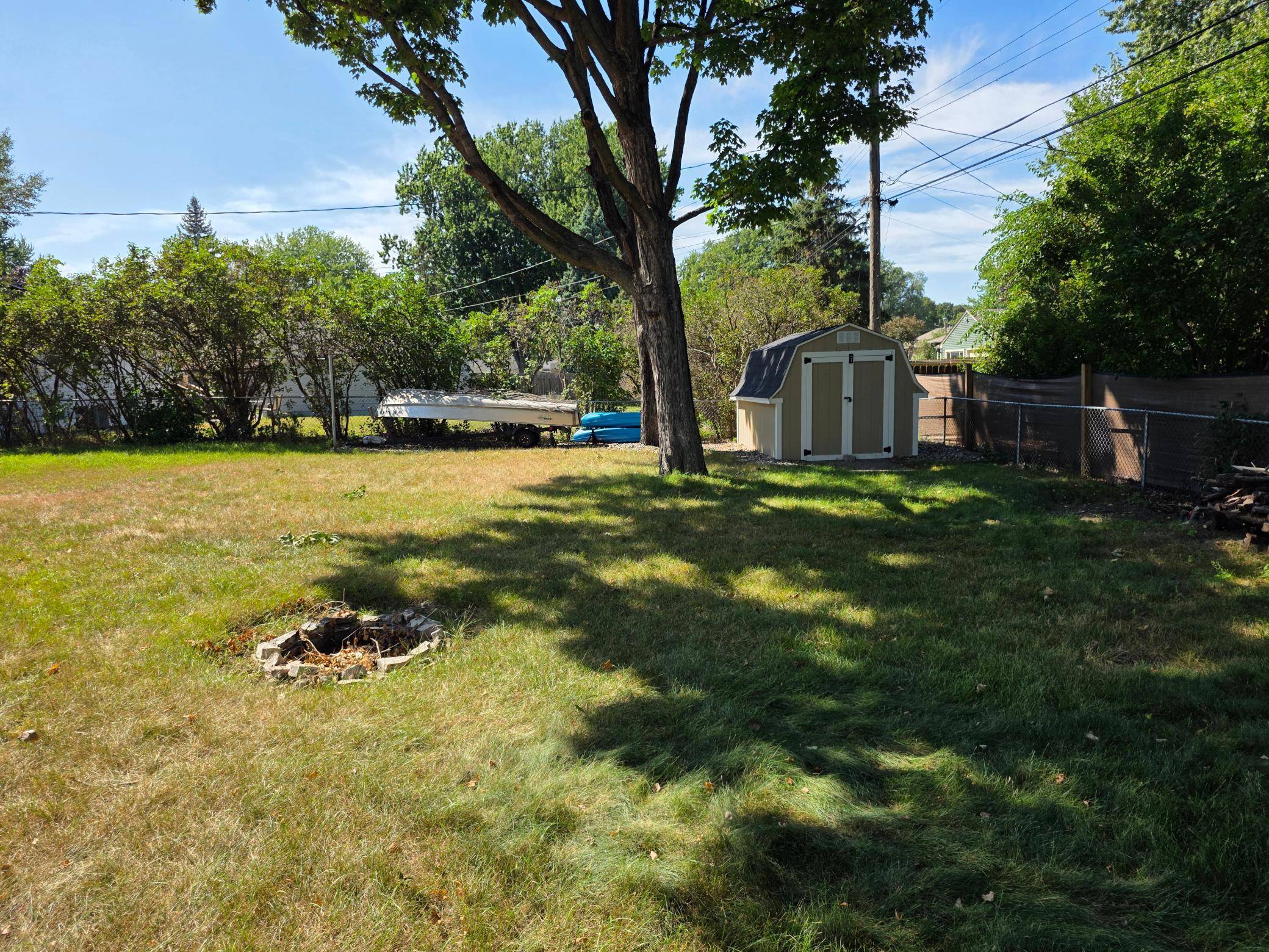 1747 Pinewood DR, Shoreview, MN 55126