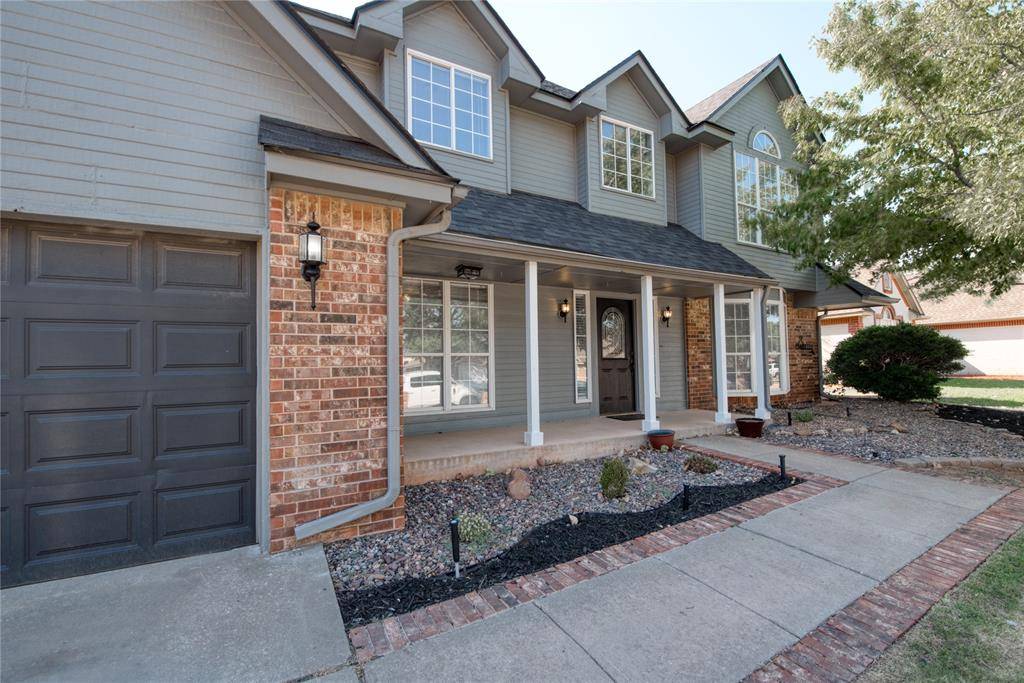 15401 Summit Parke DR, Edmond, OK 73013