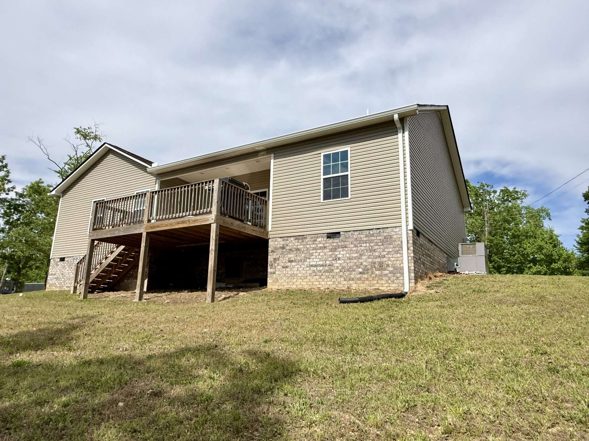 131 Gatlyn Ln, Hohenwald, TN 38462