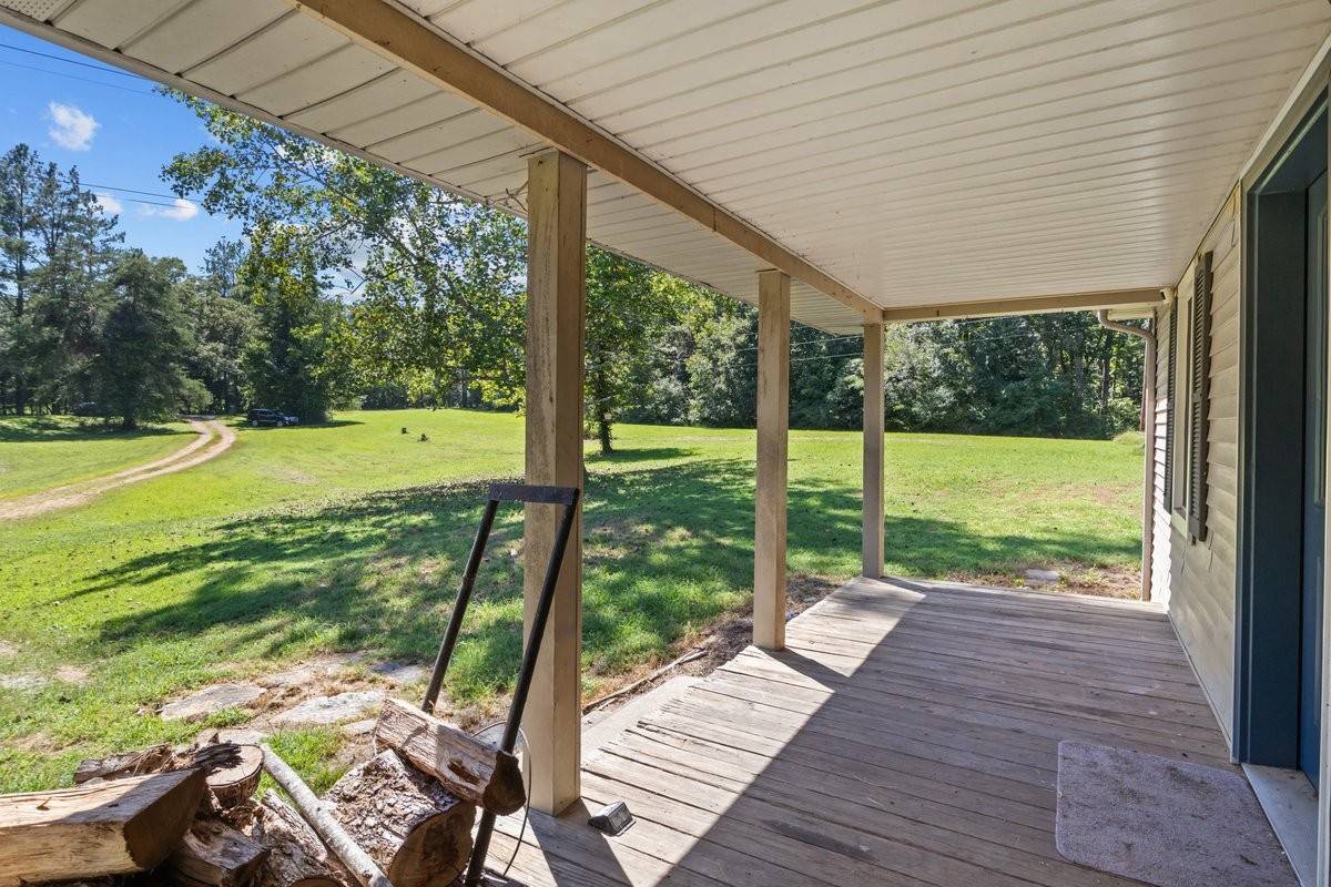 6371 Hassell Creek Rd, Lyles, TN 37098