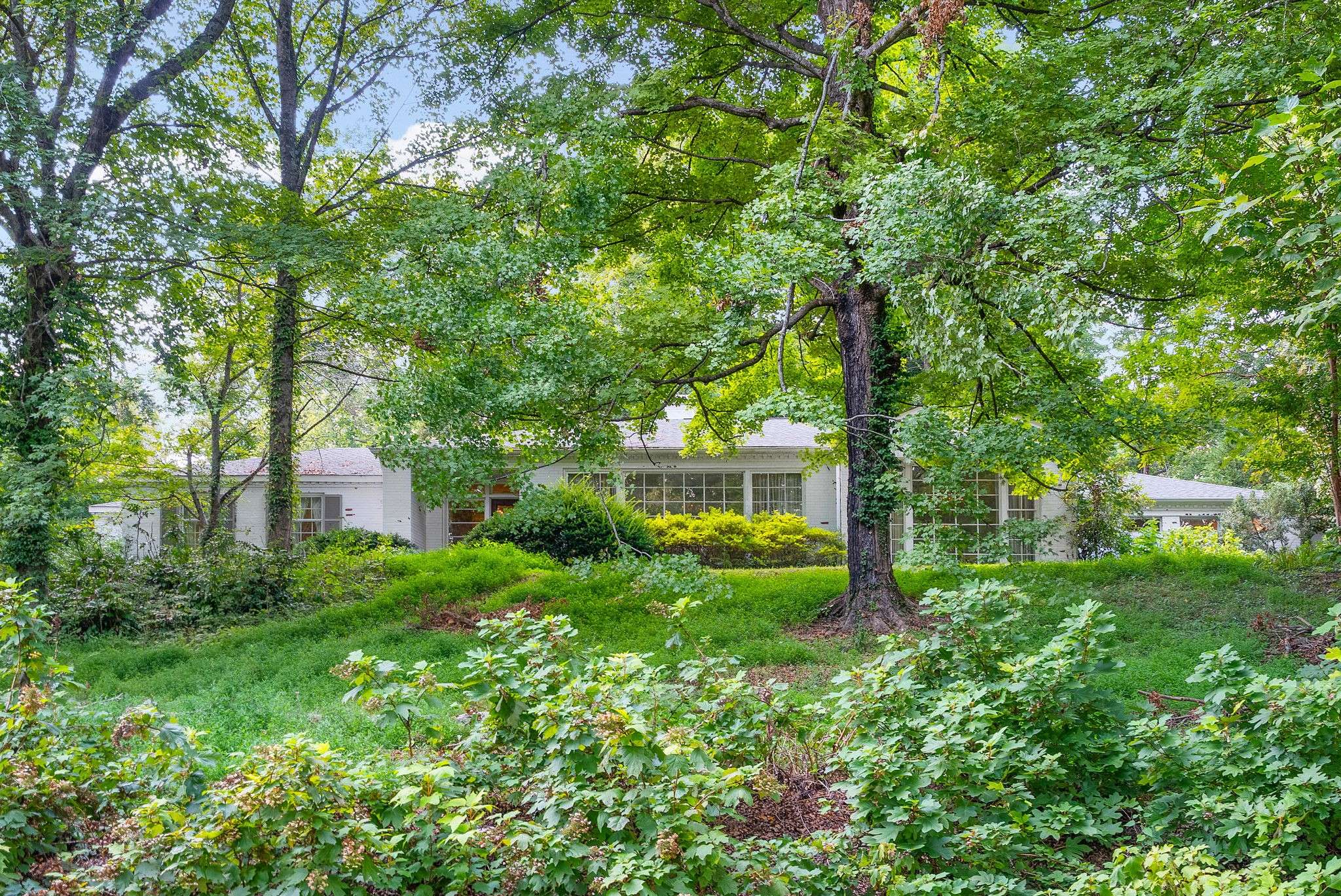 210 Porters Bluff Road, Clarksville, TN 37040