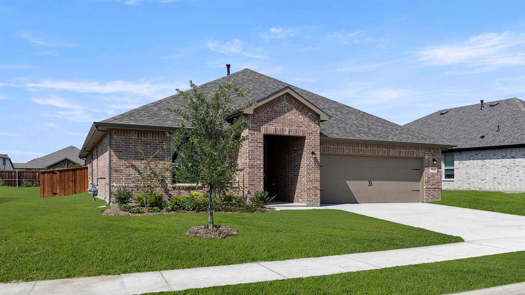 753 Grand Dale Drive, Lavon, TX 75166