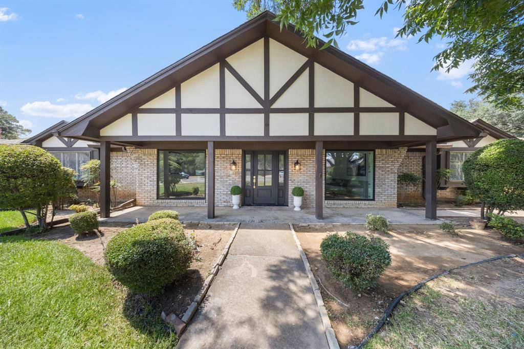 1615 Royal Mile Court, Arlington, TX 76015