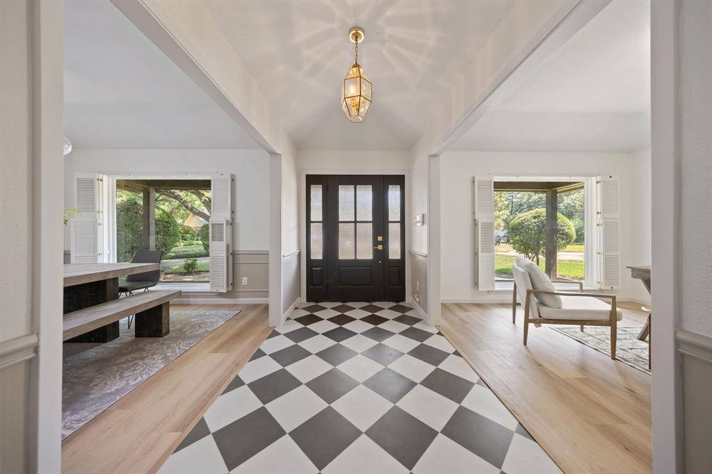 1615 Royal Mile Court, Arlington, TX 76015