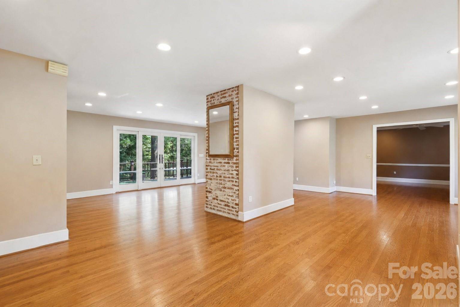 2620 Lynbridge DR, Charlotte, NC 28226