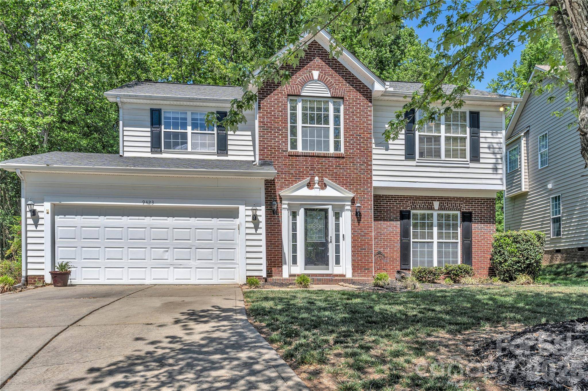 9423 Willow Tree LN, Charlotte, NC 28277