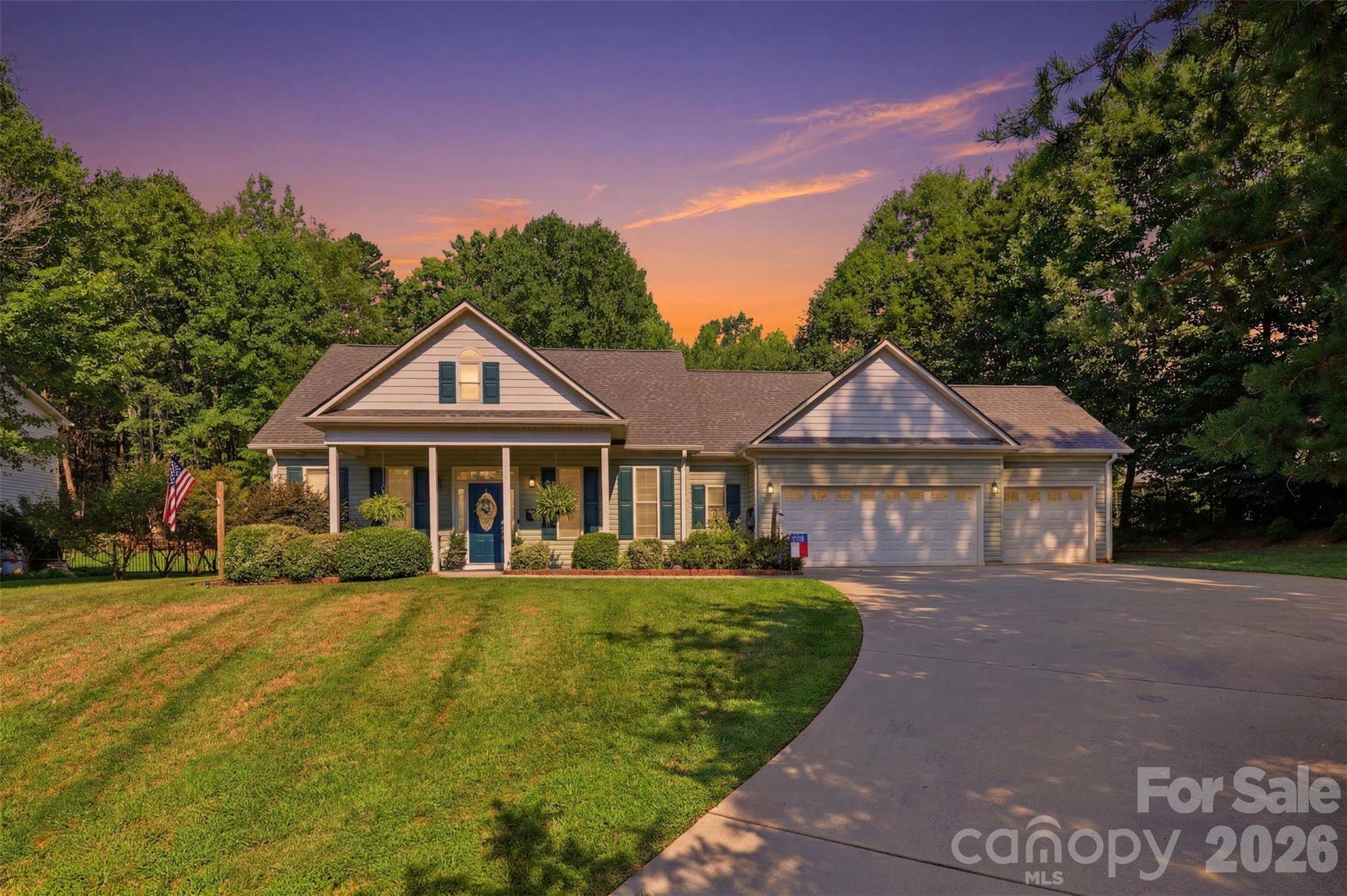 3809 Creek Ridge DR, Denver, NC 28037