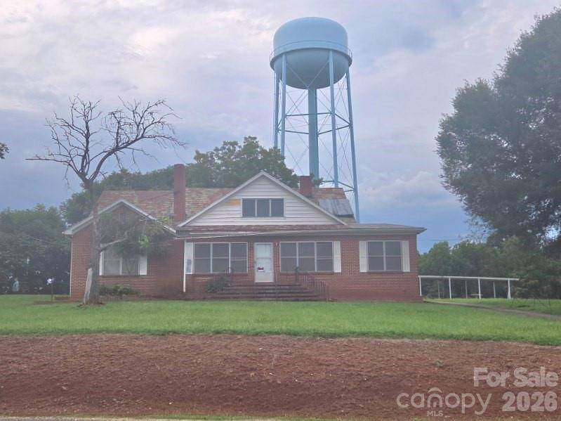 1312 Salem RD, Morganton, NC 28655