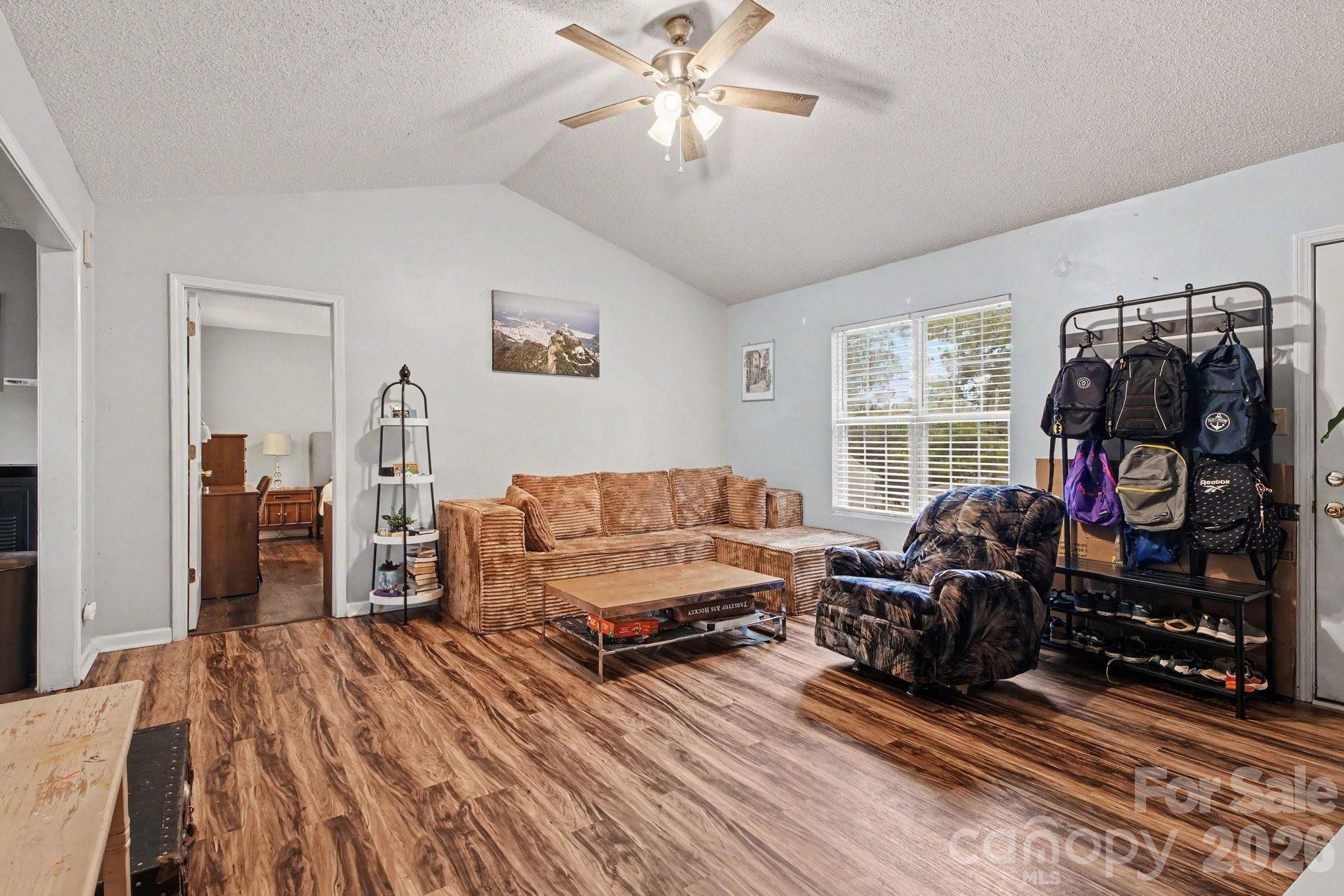 1209 S Juniper ST, Kannapolis, NC 28081