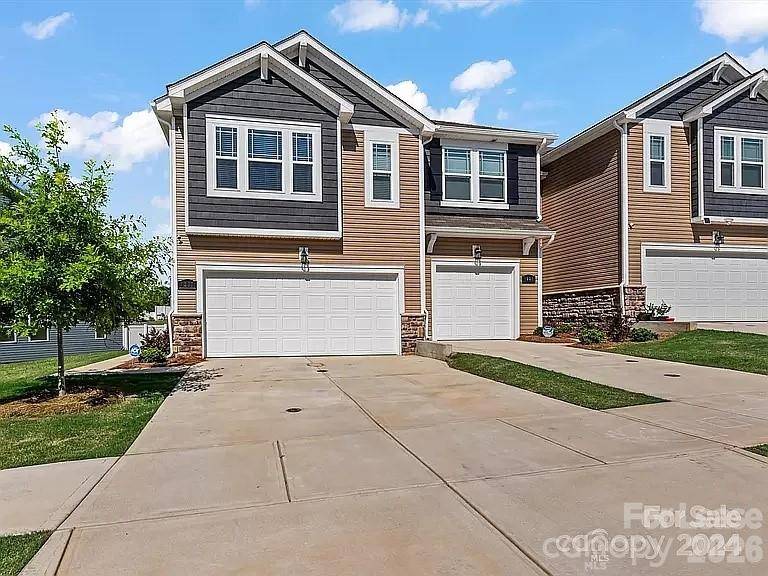 1230 Bigelow ST, Charlotte, NC 28269