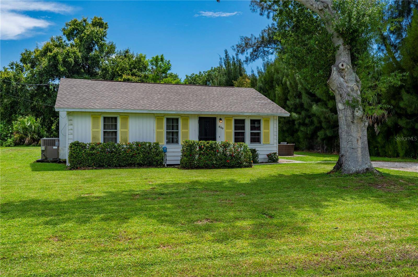 809 BURLAND ST, Punta Gorda, FL 33950