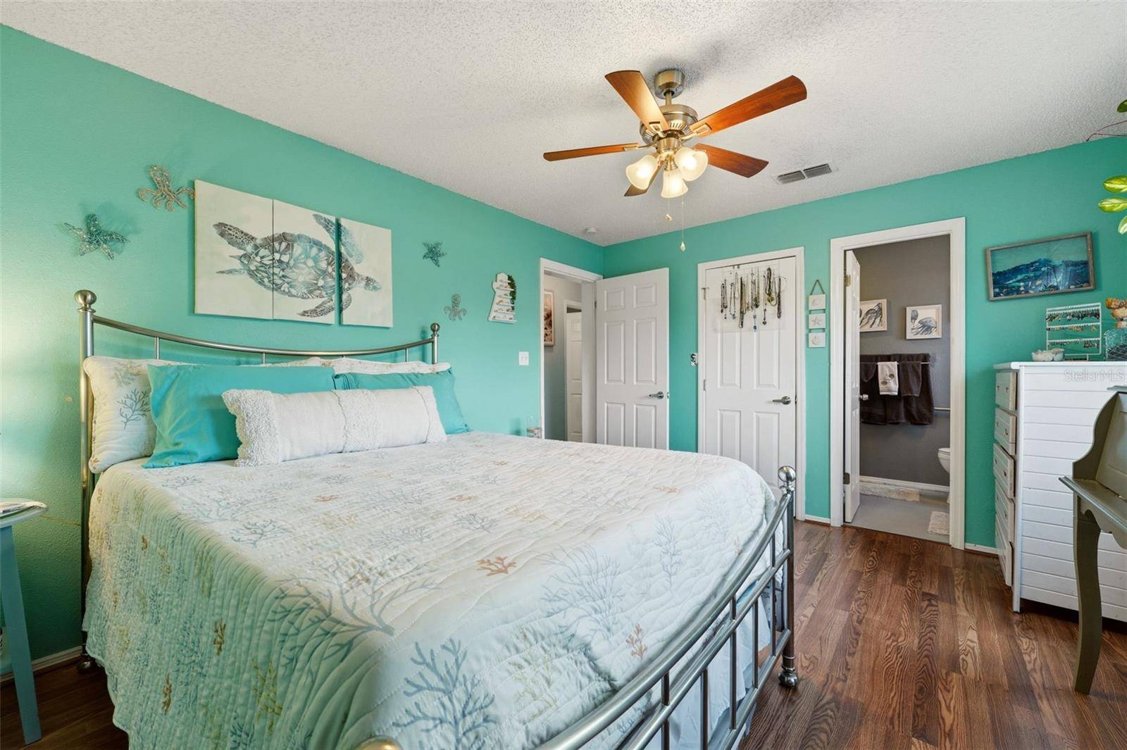 10182 GULFSTREAM BLVD, Englewood, FL 34224