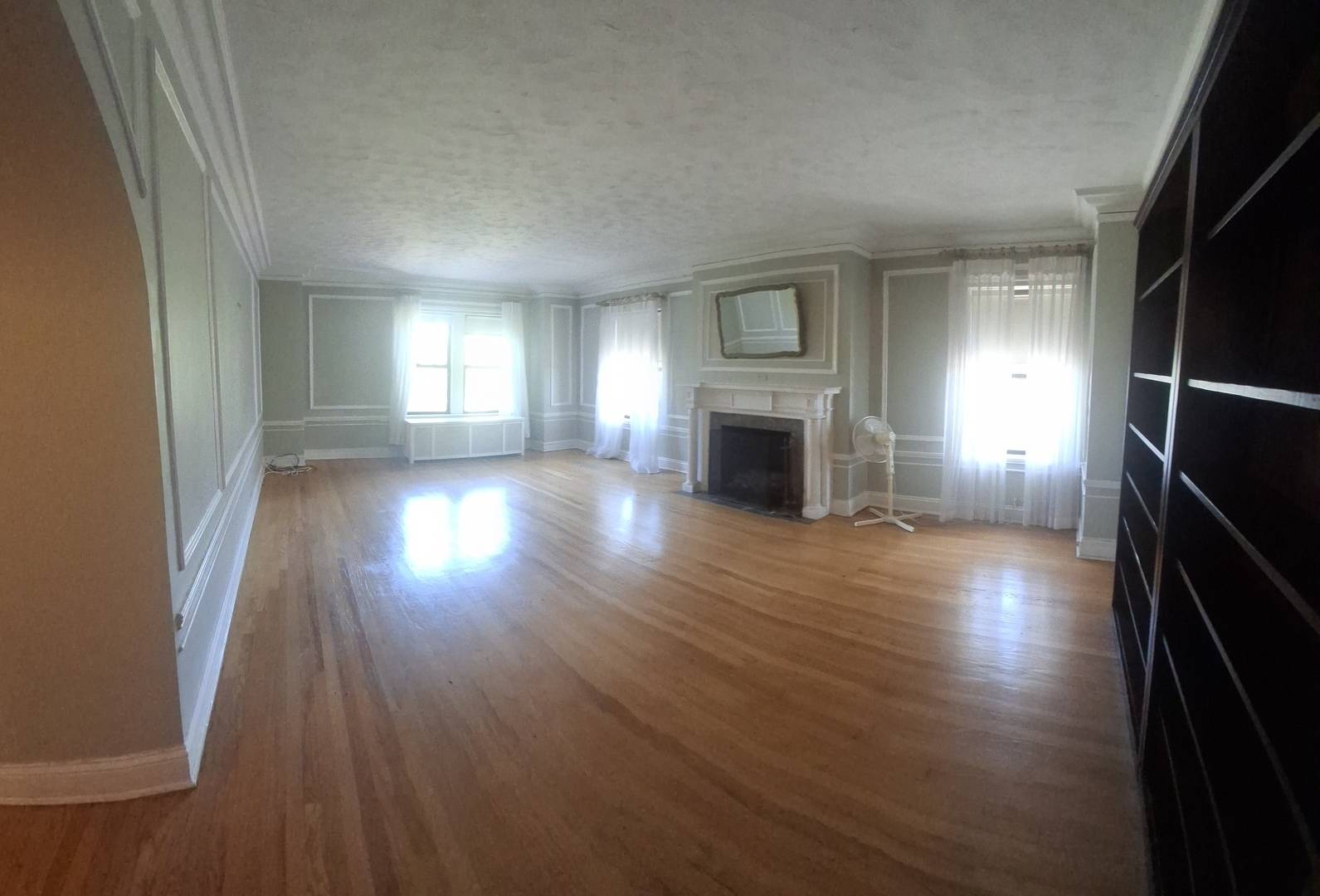 6700 S Crandon AVE #3A, Chicago, IL 60649