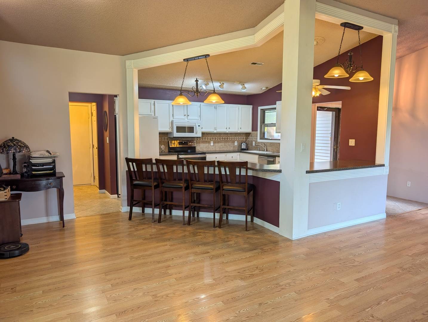 1016 Baxter LN #1, Freeport, IL 61032