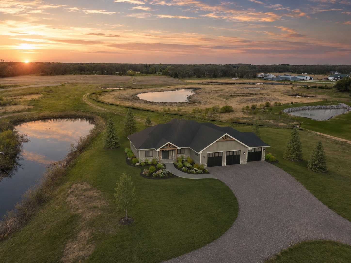 20779 Kiowa ST NW, Oak Grove, MN 55303