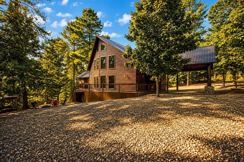 401 S Eagle Mountain TRL, Broken Bow, OK 74728