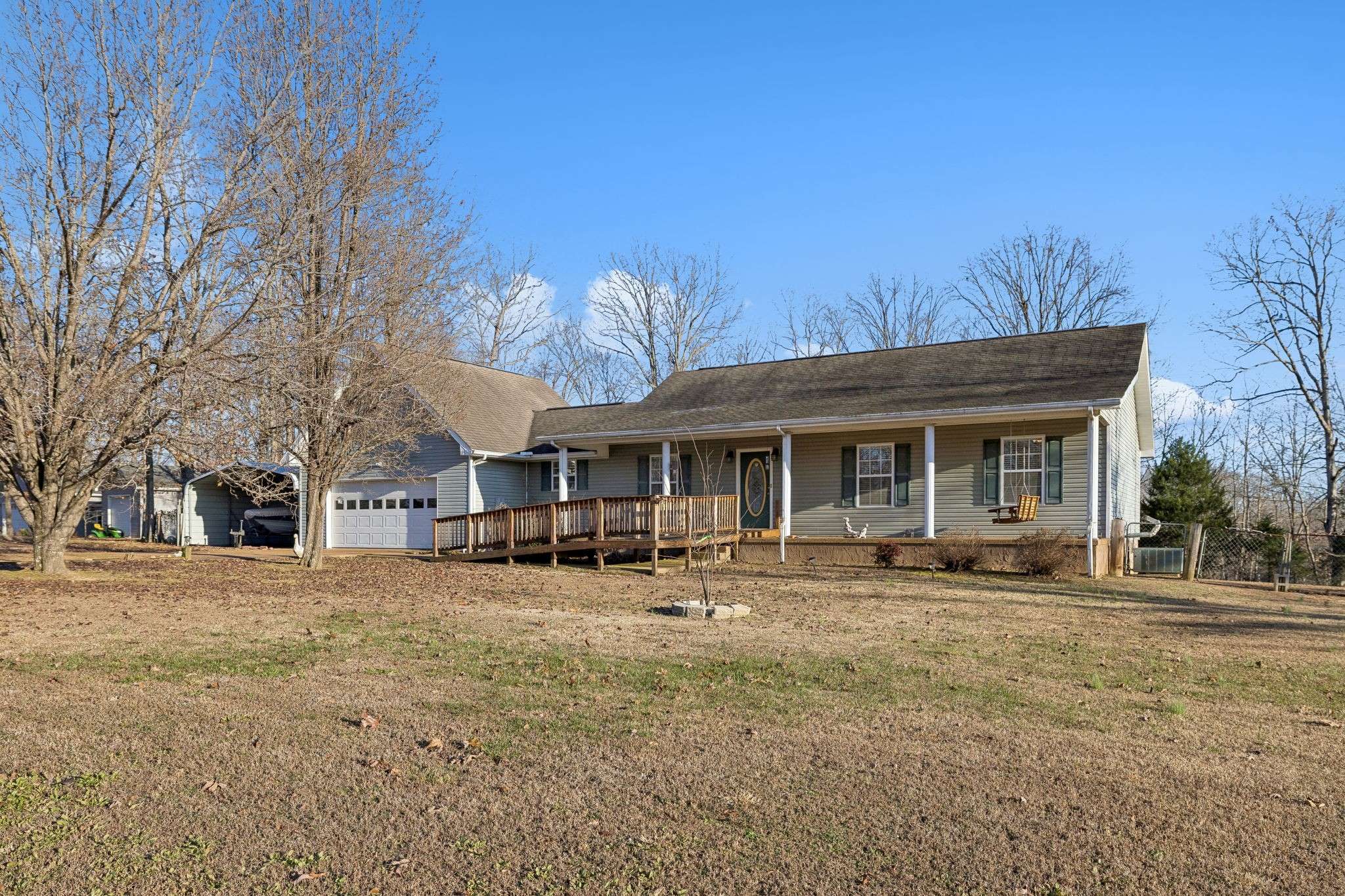115 Boyd Ln, Hohenwald, TN 38462