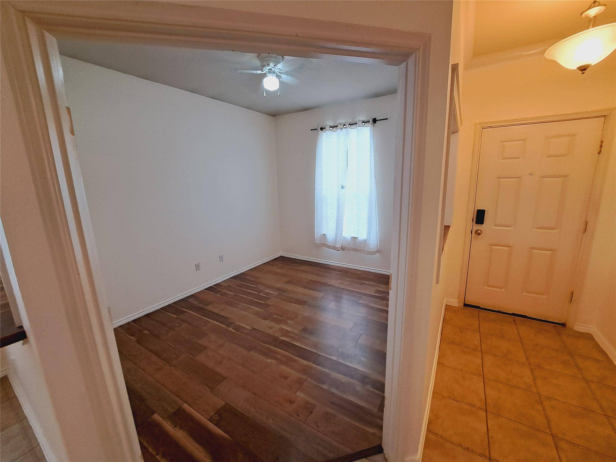 541 Moonwalker TRL, Buda, TX 78610