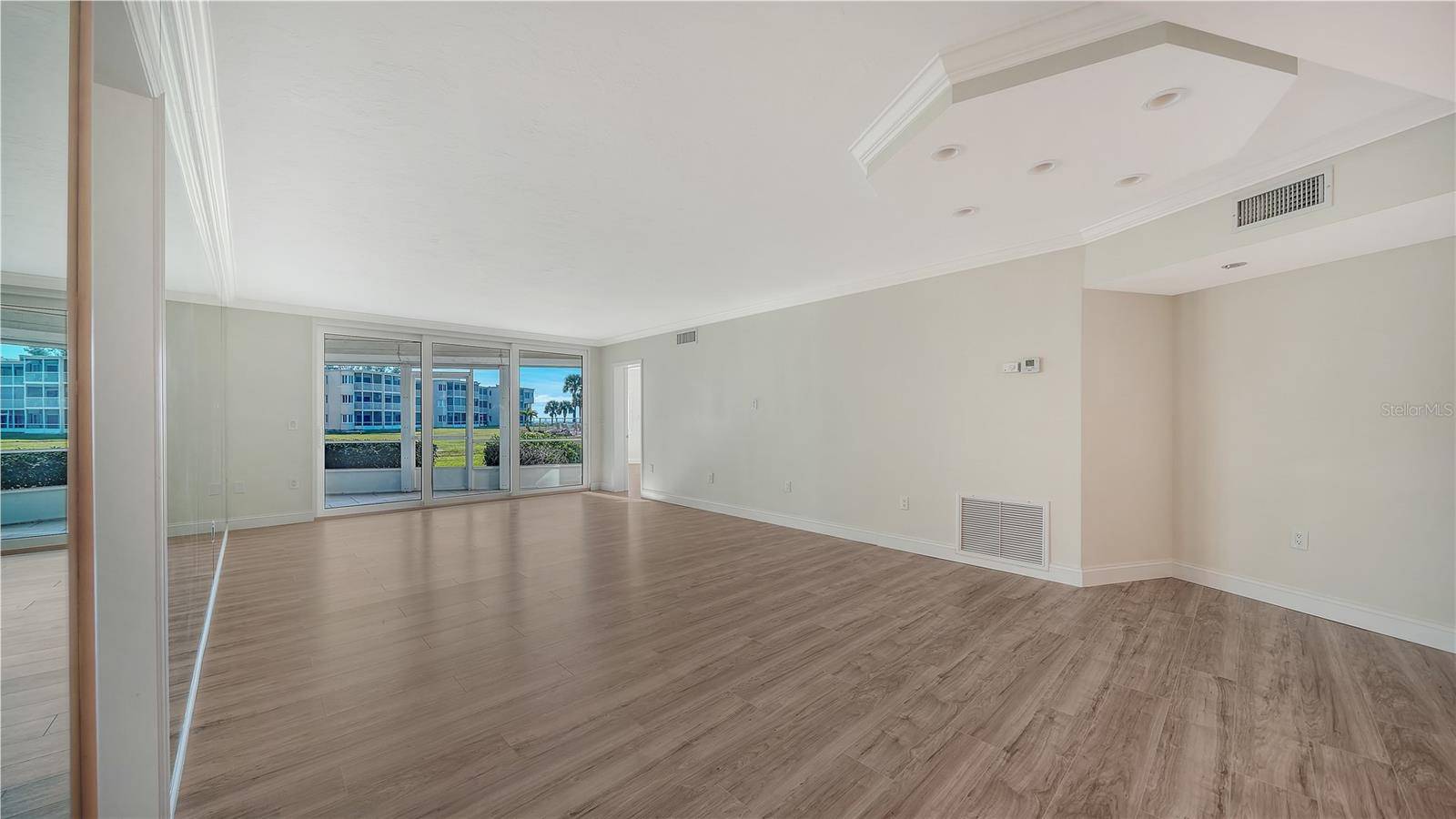 4835 GULF OF MEXICO DR #106, Longboat Key, FL 34228