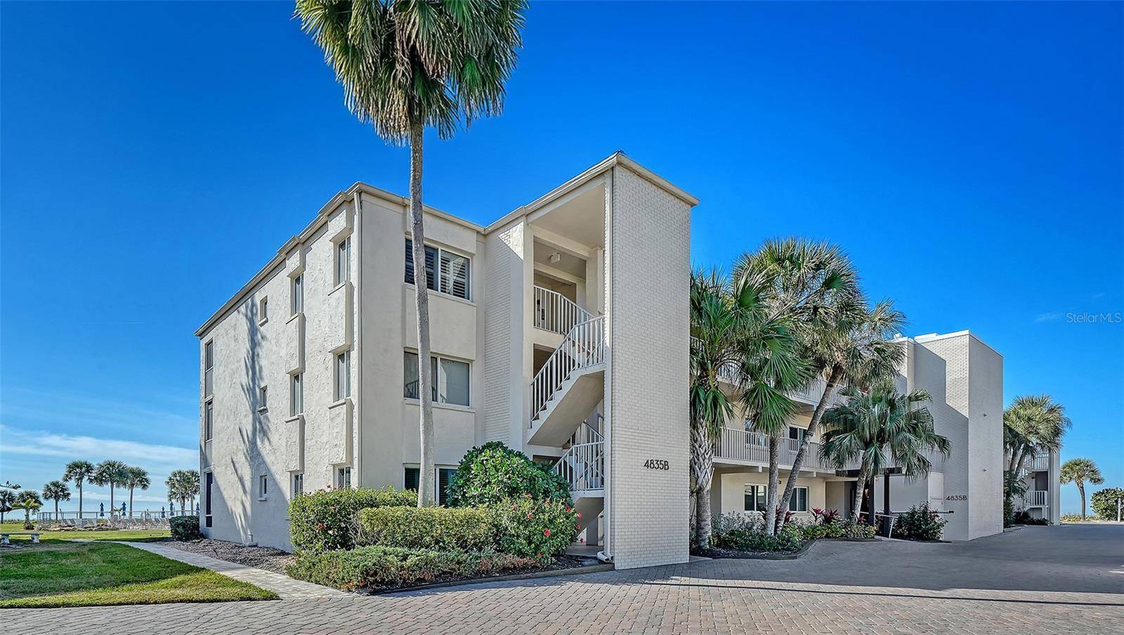 4835 GULF OF MEXICO DR #106, Longboat Key, FL 34228