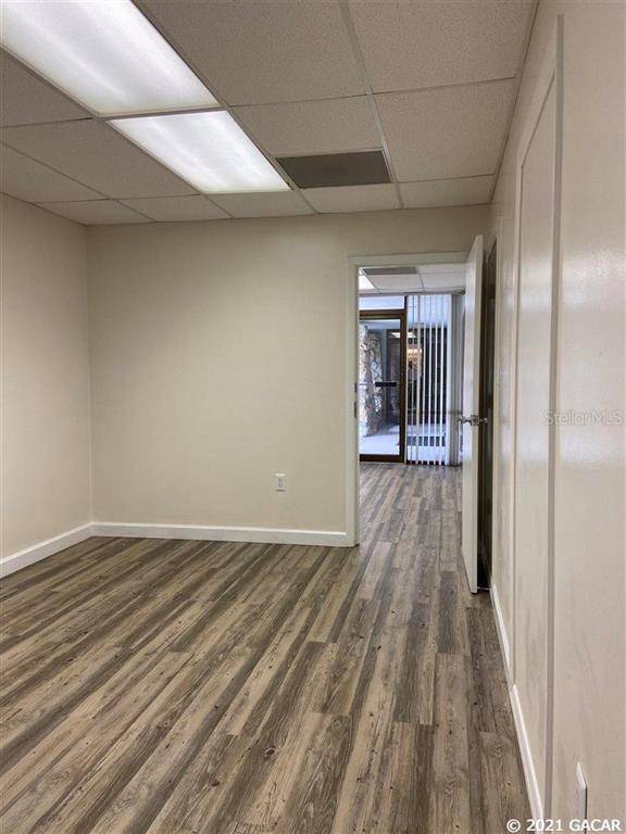 502 NW 16th AVE #3, Gainesville, FL 32601