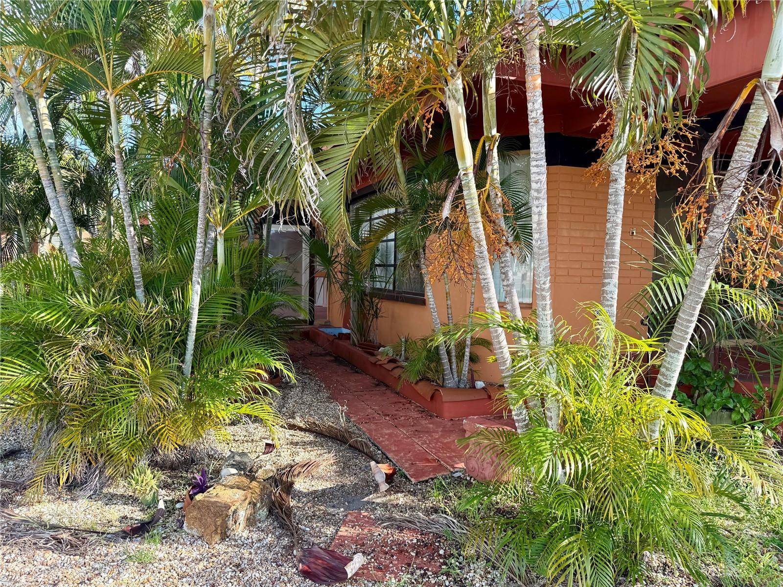 2204 PENNSYLVANIA AVE, Bradenton, FL 34207