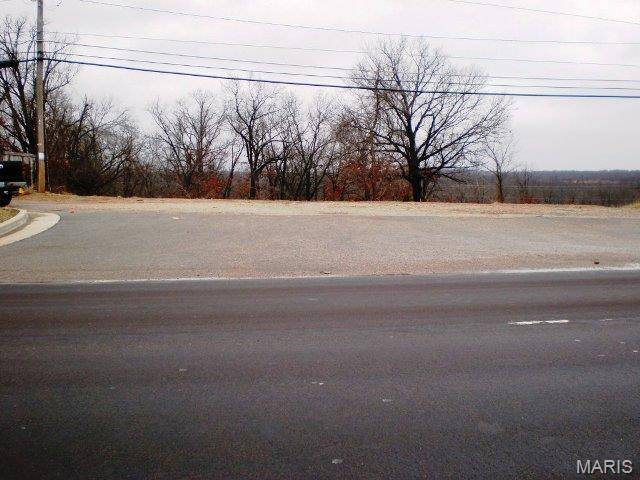 888 Old Rte 66, St Robert, MO 65583