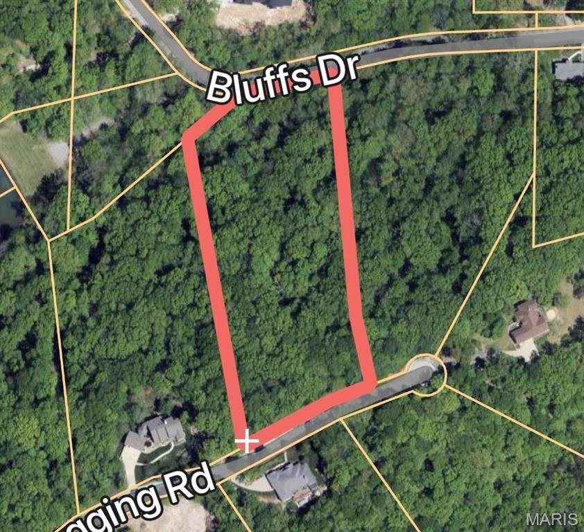 9 Old Logging RD #9, Eureka, MO 63025