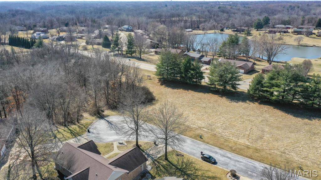 78 Deerfield CIR, Alton, IL 62002
