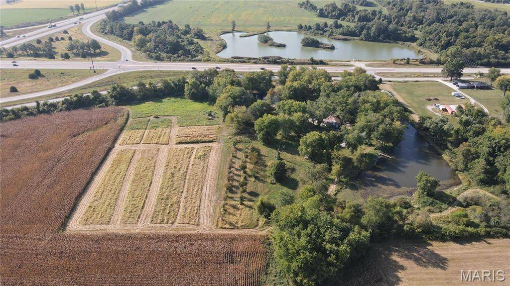 3733 Blackburn RD, Edwardsville, IL 62025