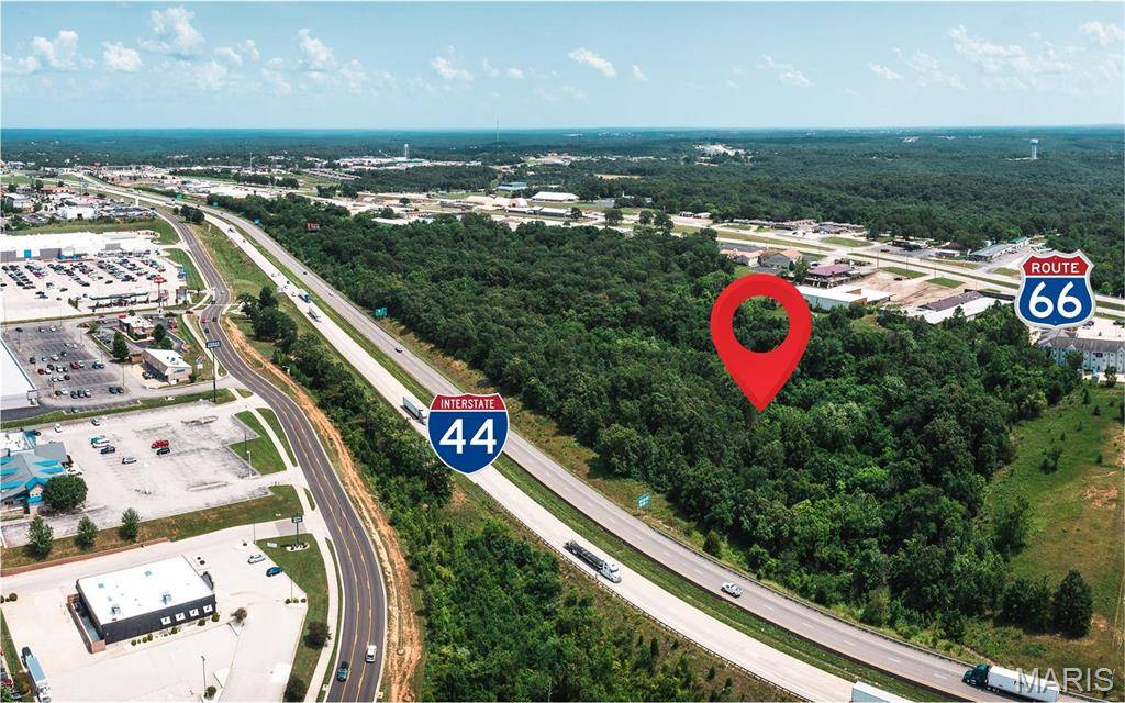 530 Old Route 66, St Robert, MO 65584
