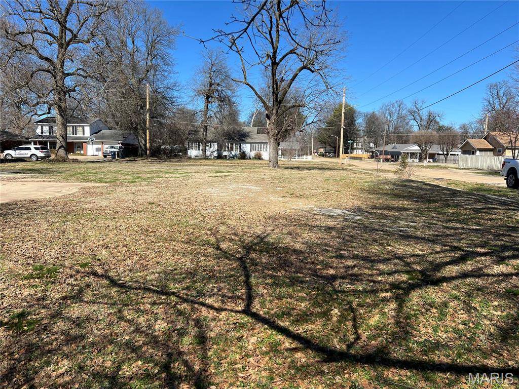 107 N Everett, Kennett, MO 63857