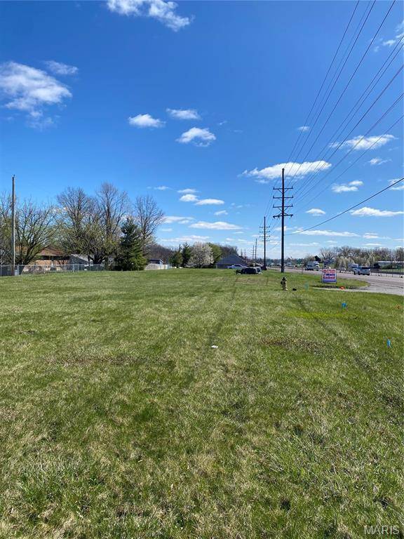 787 West Terra Lane, O'fallon, MO 63366