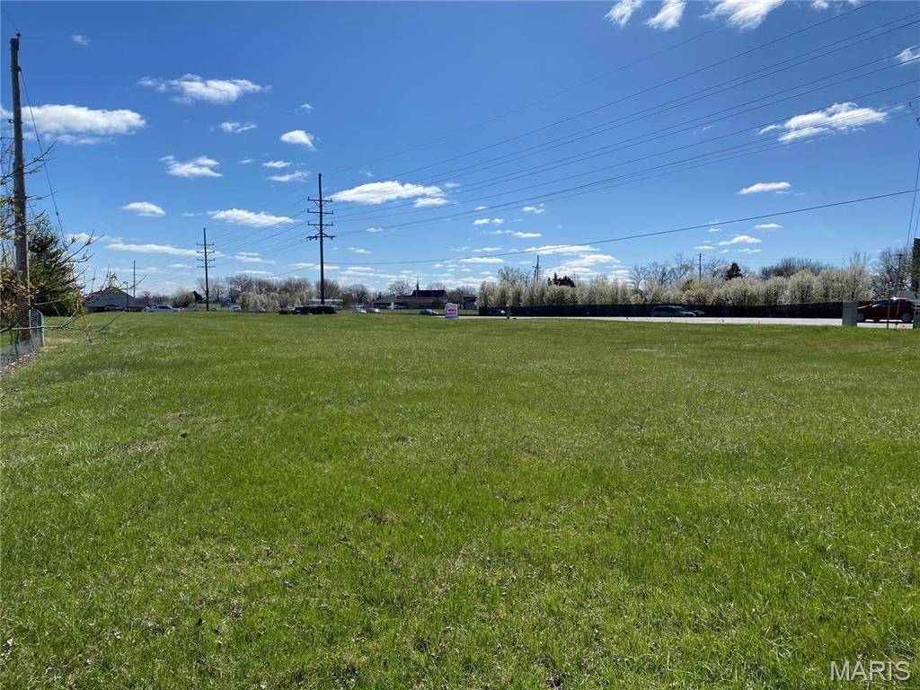 787 West Terra Lane, O'fallon, MO 63366