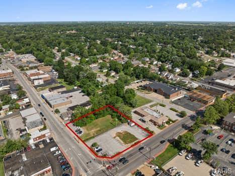9407 Lackland RD, Overland, MO 63114