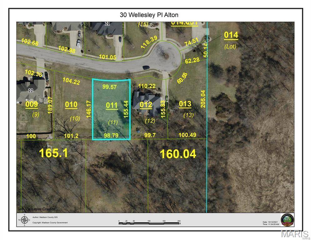 30 Wellesley PL, Alton, IL 62002
