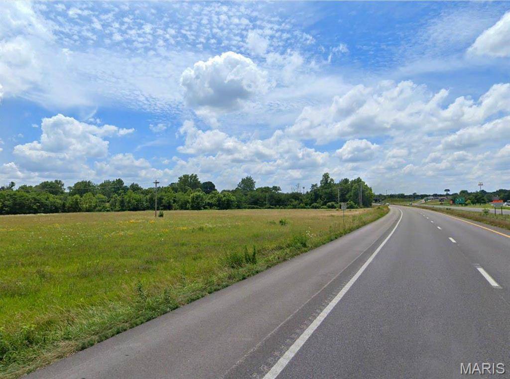 4.65 +/- ac I-44, St James, MO 65559