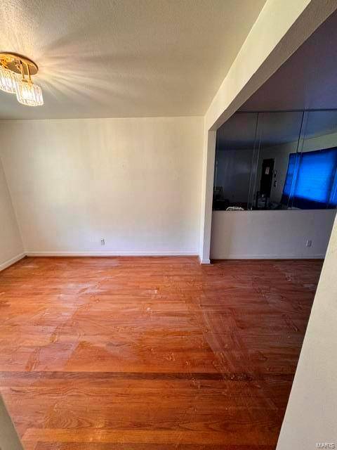 9271 Dell CT, Bellefontaine Nghbrs, MO 63137