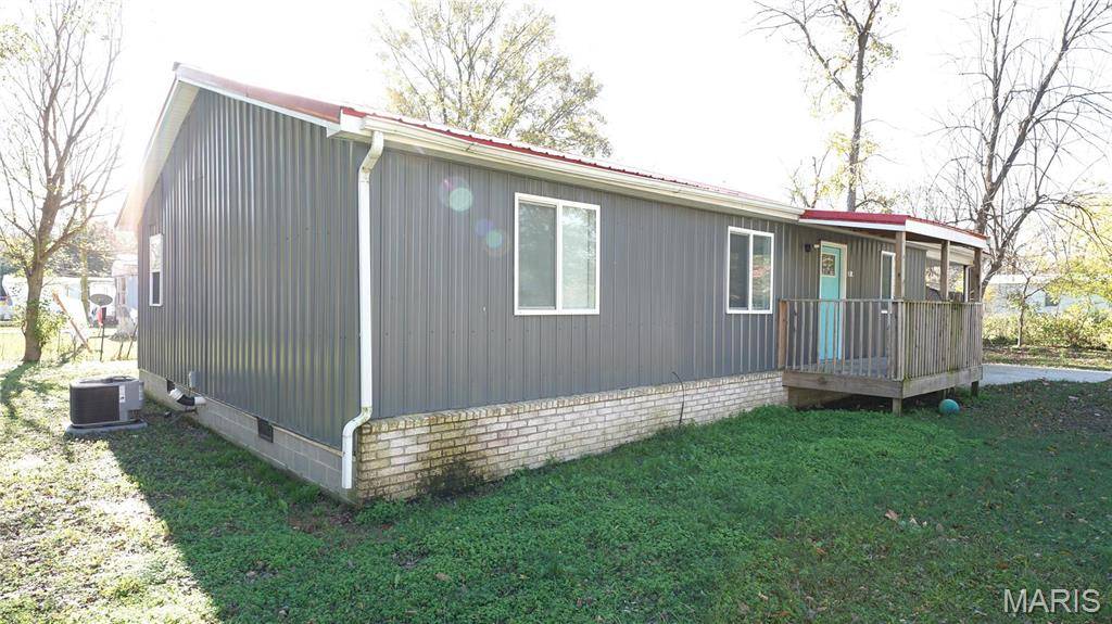 1014 S Klinkhardt St, Hayti, MO 63851