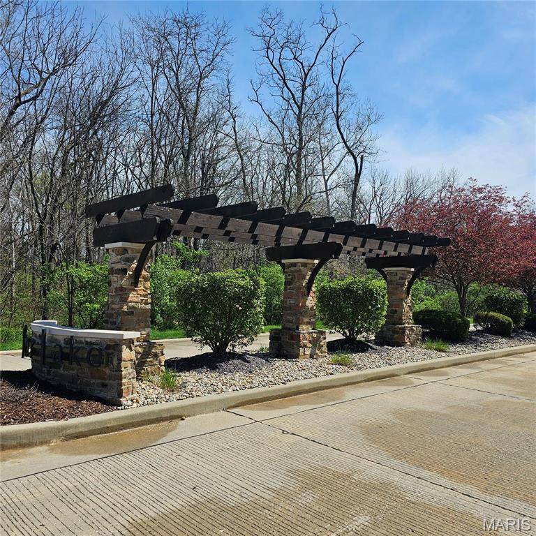 3711 Cabernet LN, Edwardsville, IL 62025