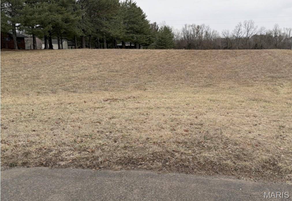 2019 W Main ST, Salem, IL 62881